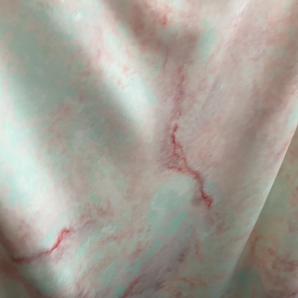 Pink and blue satin dress - Picture 2 of 2